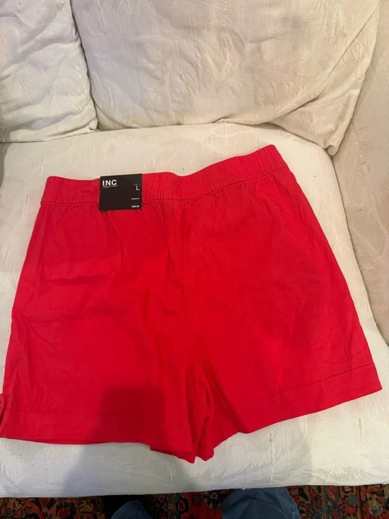 INC International Concepts Bright Red Women's Pull-On Shorts  NWT L - Picture 3 of 3